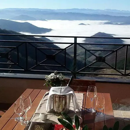 Apartman M1 Megi, Milmari