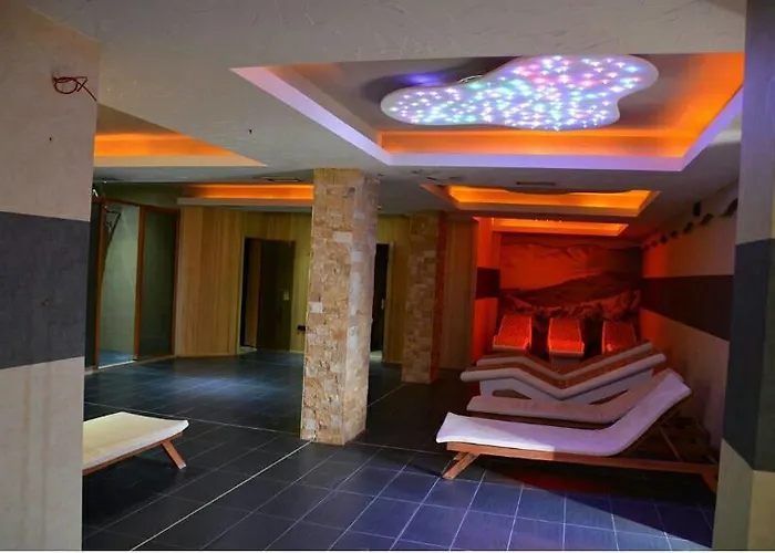 M1 Megi, Milmari Apartament *